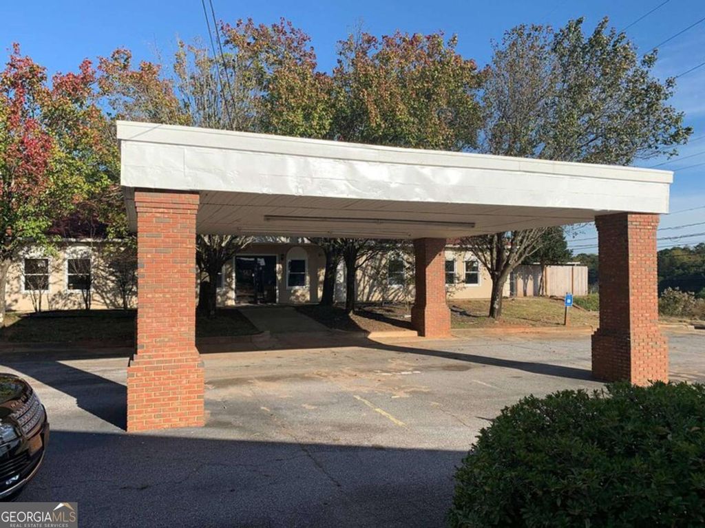 Photo of 3180 Atlanta Highway, Athens, GA 30606 (MLS # 10651144)