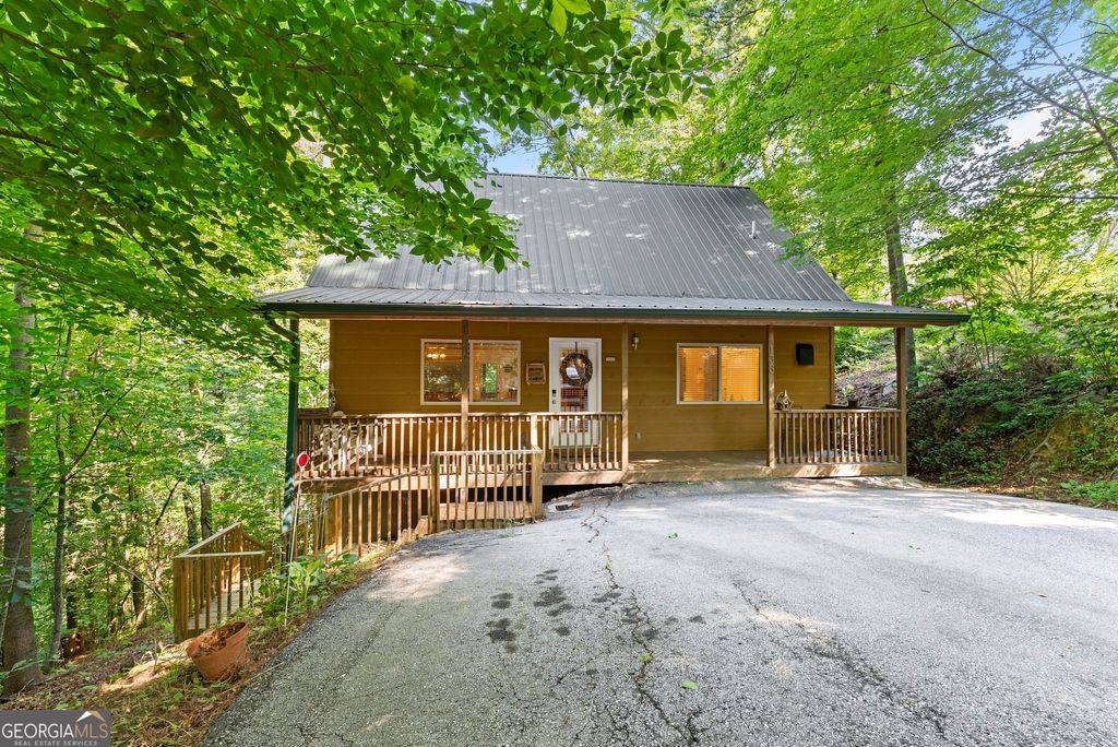 Photo of 133 Bleckley Place Lane, Clayton, GA 30525 (MLS # 10764172)
