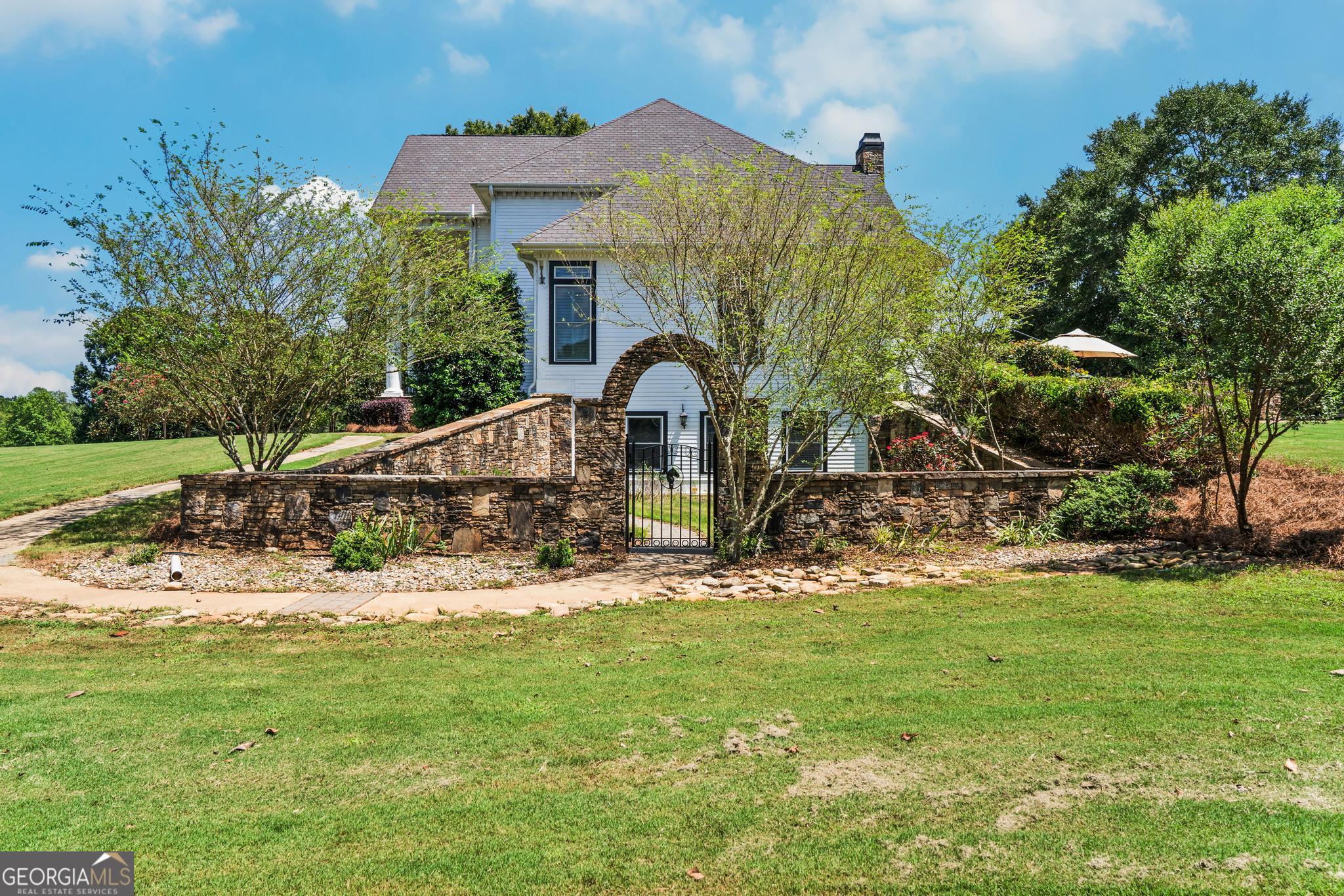 956 Al Roberts RD