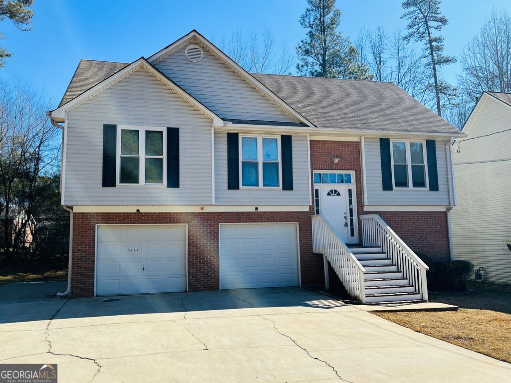 Photo of 5612 Feldwood Road, Atlanta, GA 30349 (MLS # 10753403)