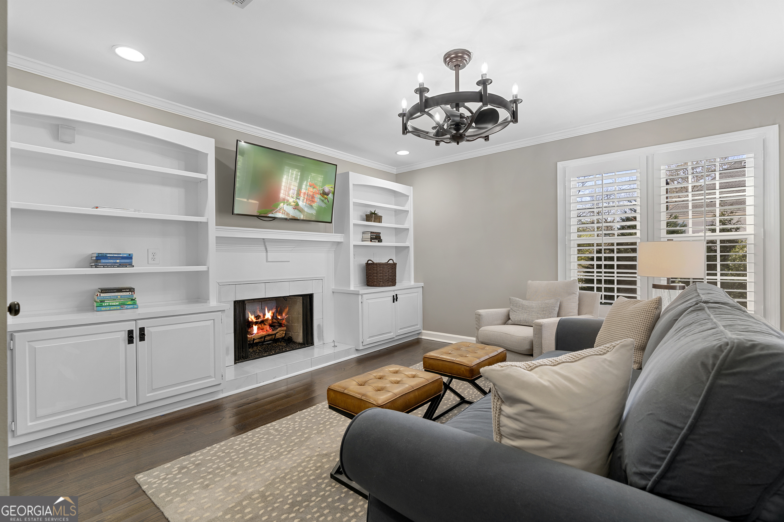 Sentinel Lake - Residential