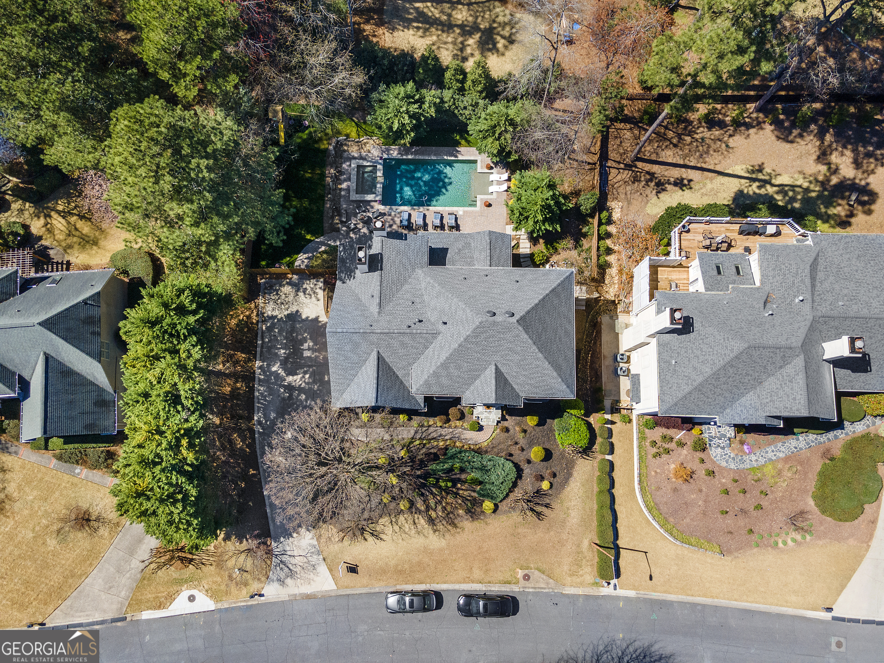 Sentinel Lake - Residential