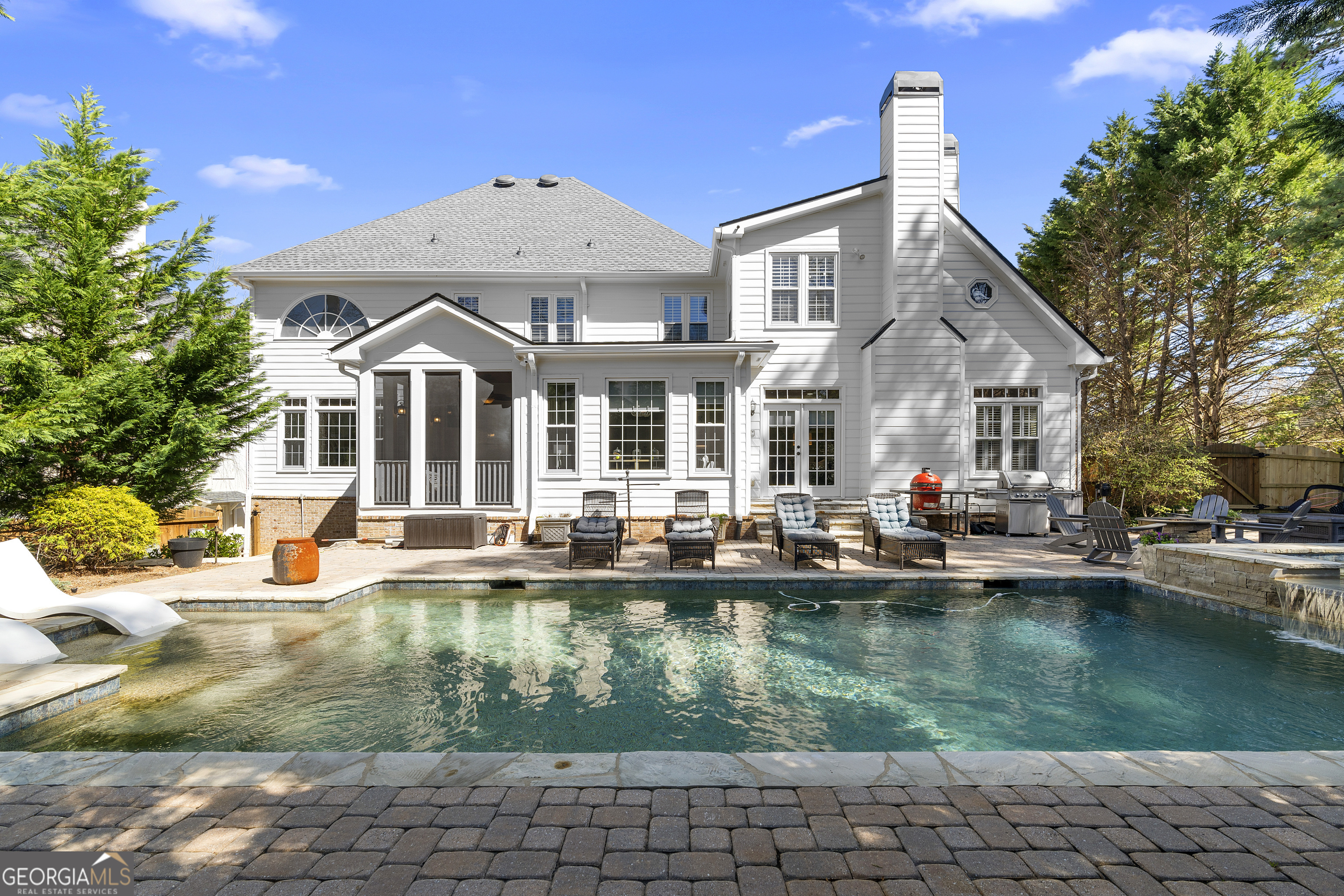 Sentinel Lake - Residential