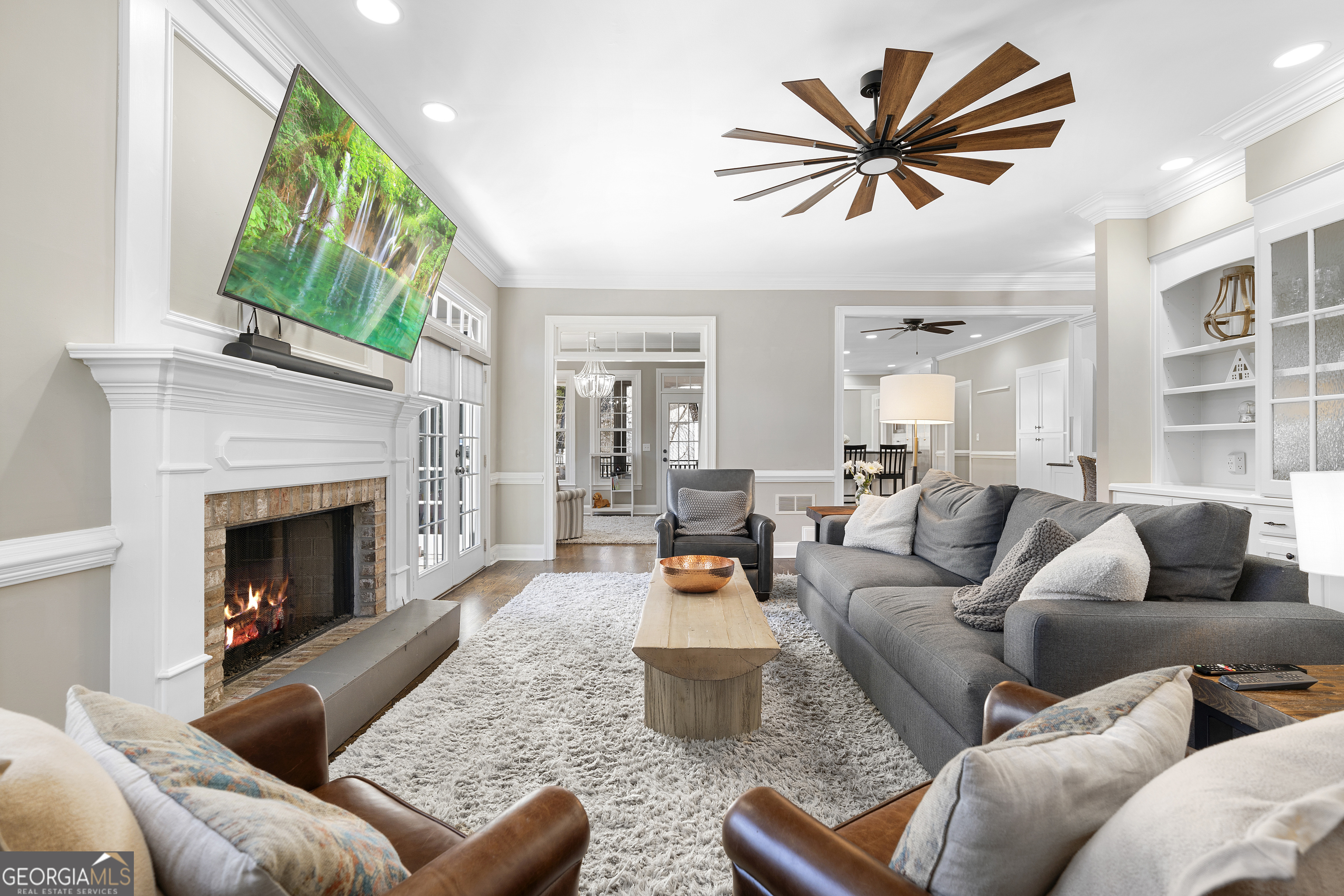 Sentinel Lake - Residential