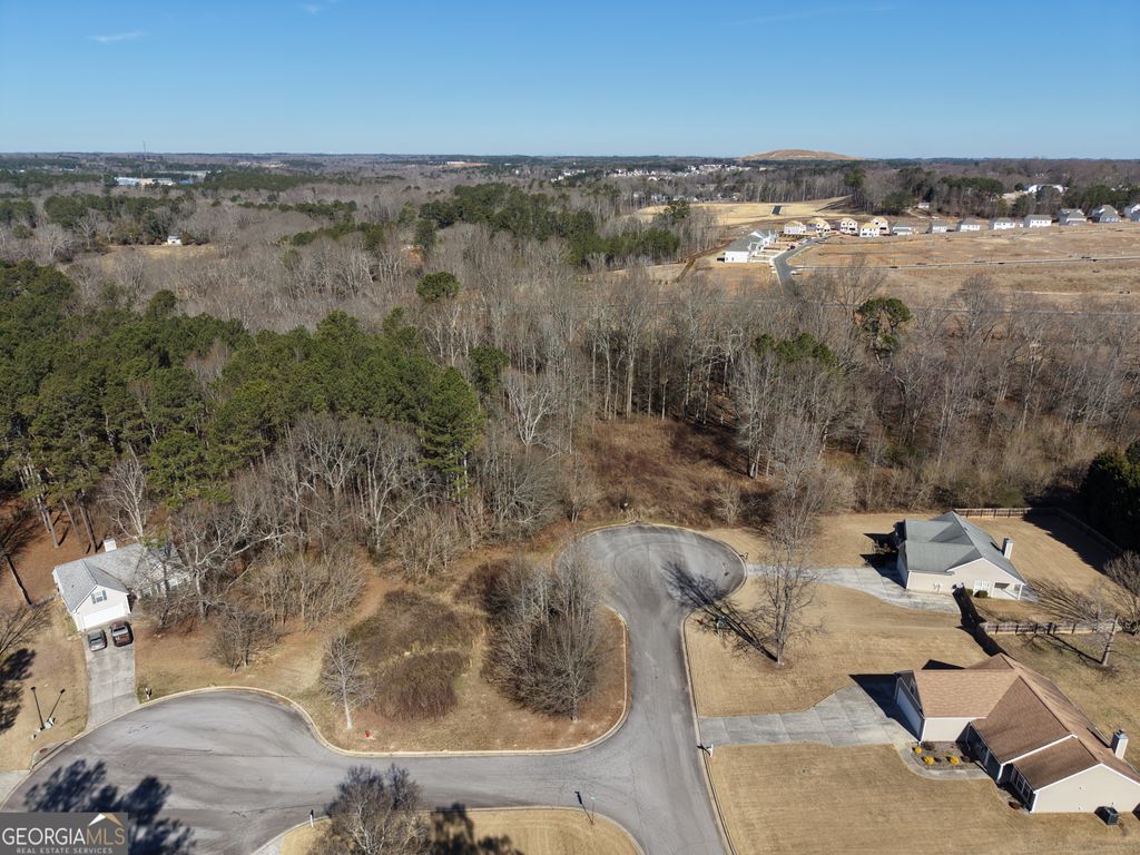 Photo of 611 McDowell Lane, Bethlehem, GA 30620 (MLS # 10701421)