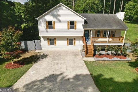 4996 Hunters Cove DR Acworth GA 30101