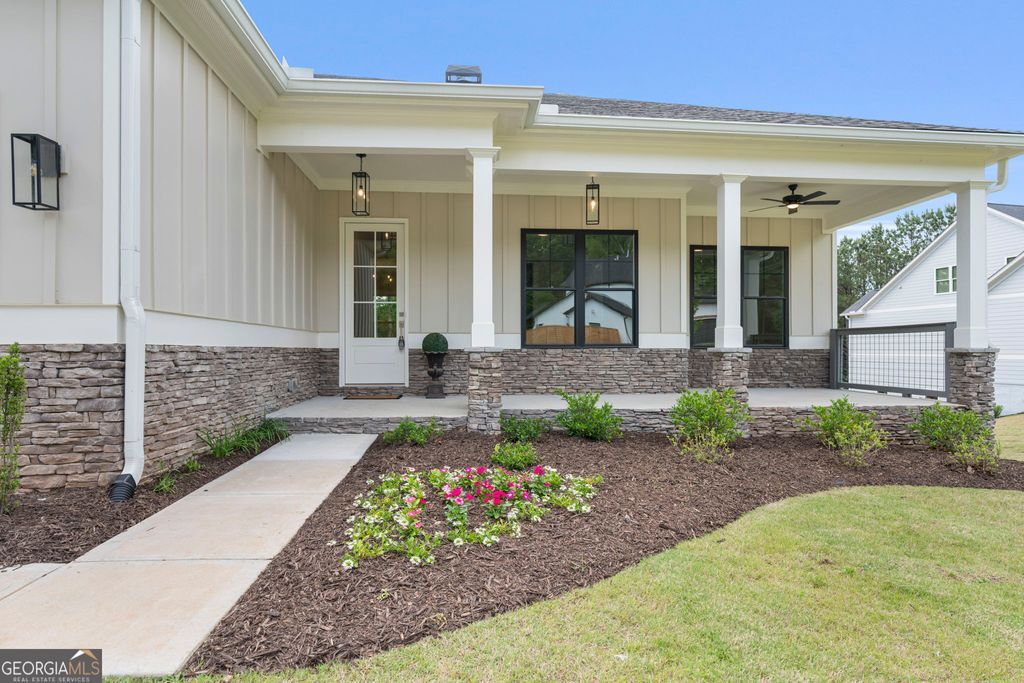 Photo of 6830 Heard Lane, Cumming, GA 30041 (MLS # 10674812)