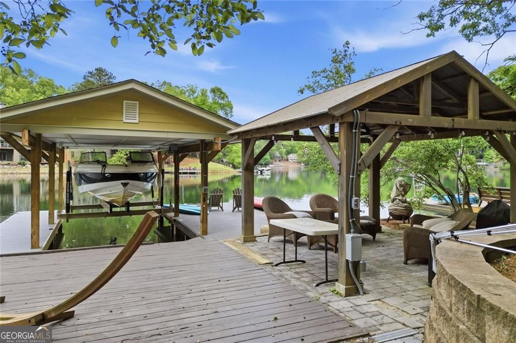 165 Narrows DR