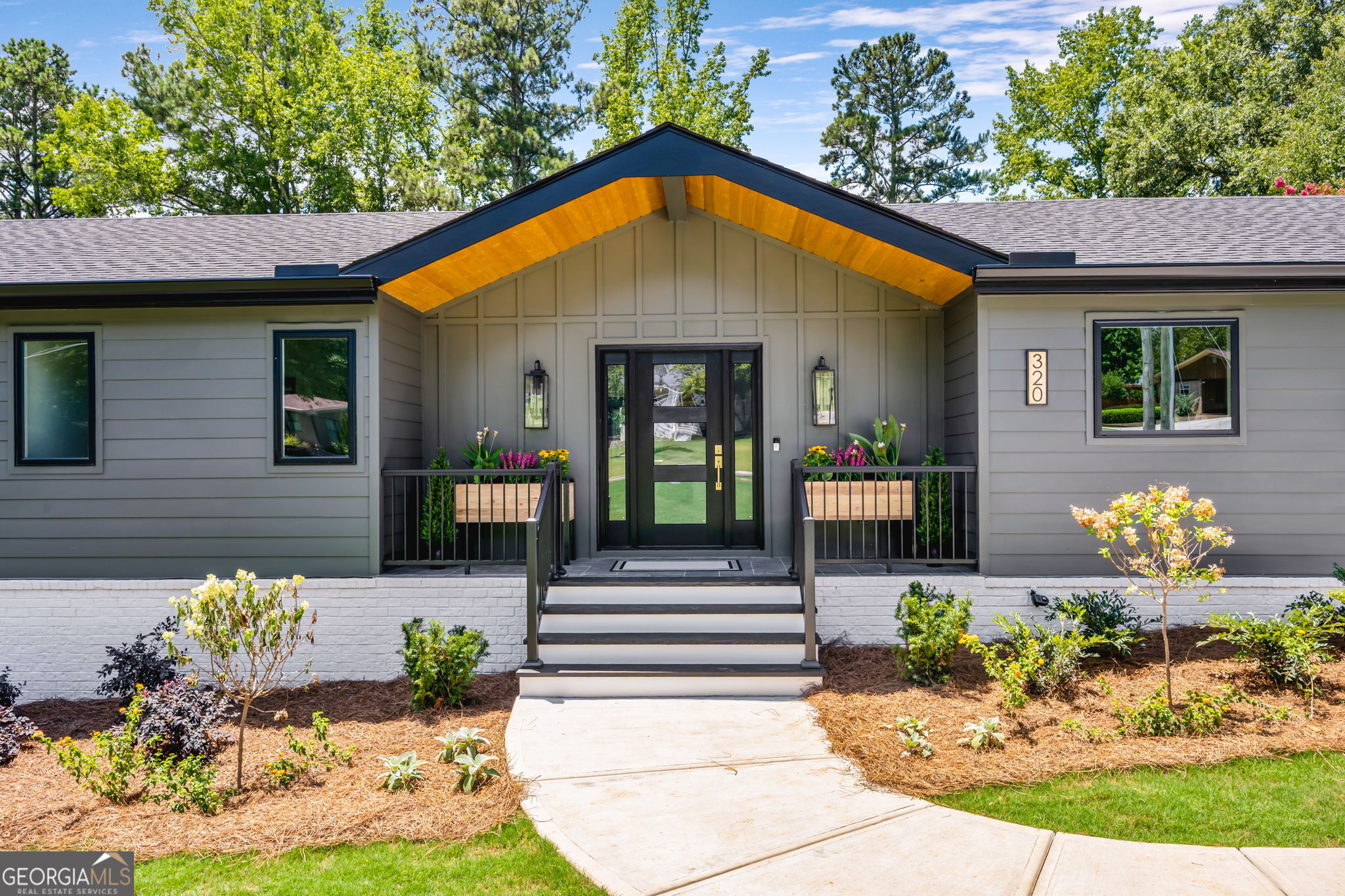 320 Jayne Ellen WAY