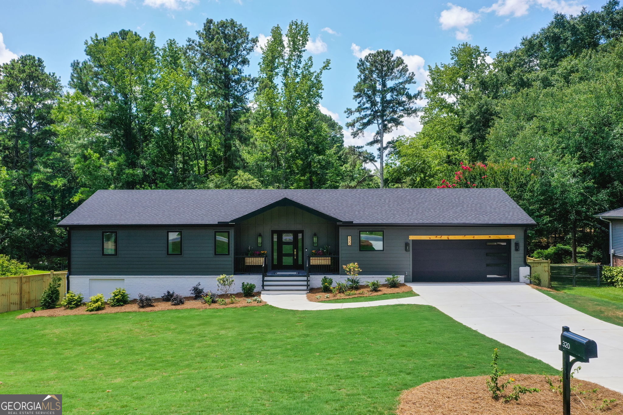 320 Jayne Ellen WAY
