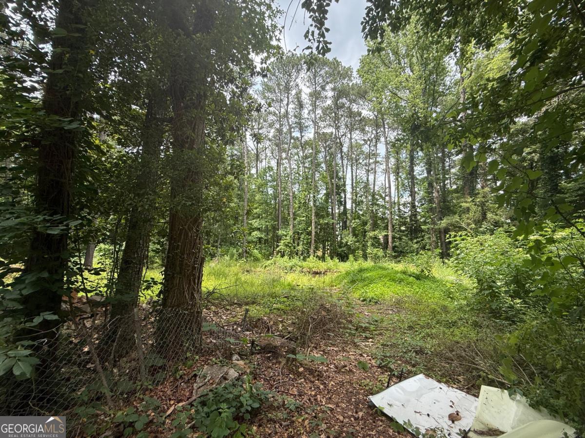 2592 Habersham DR