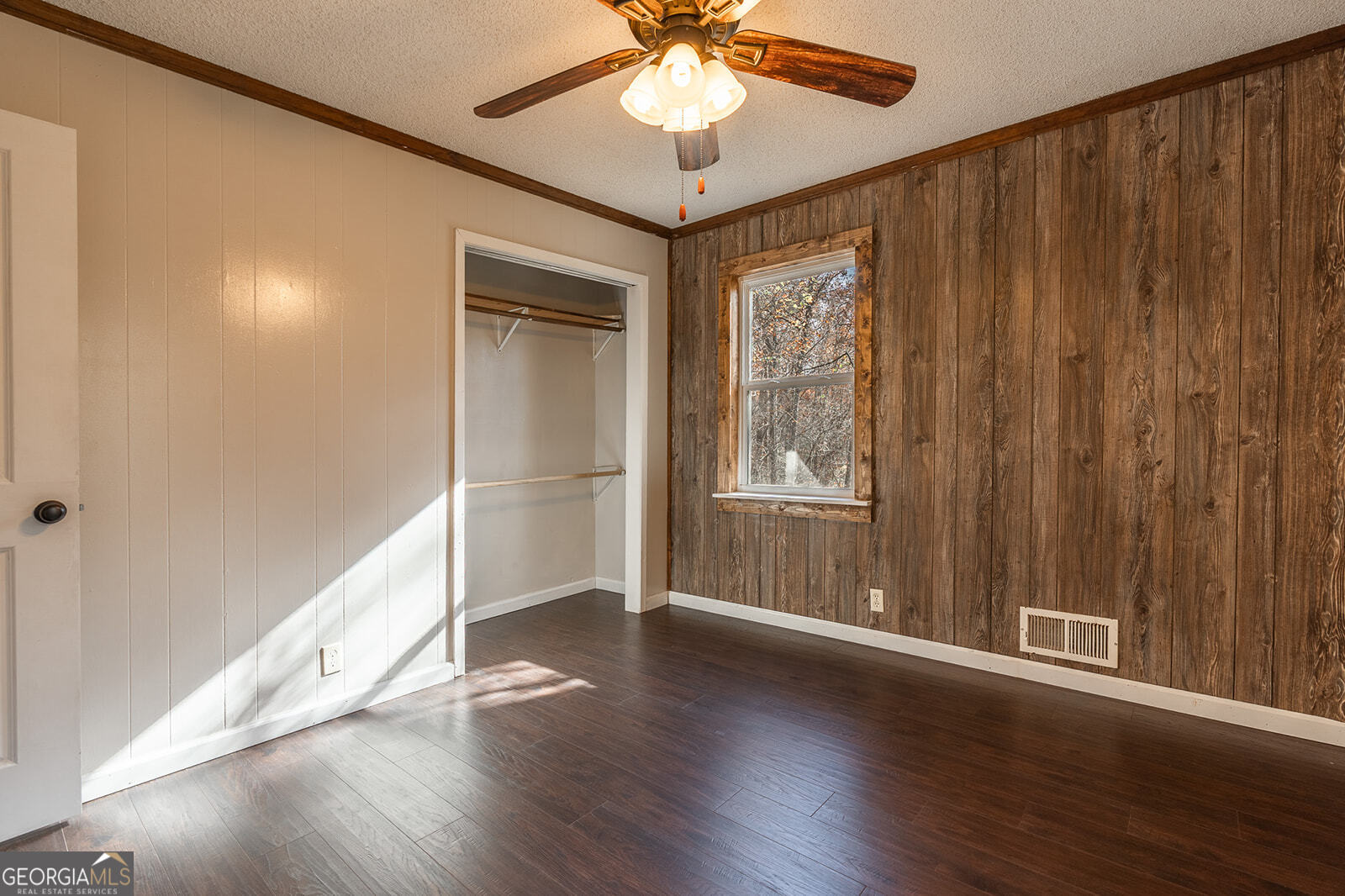 Mountaintown Creek - Residential