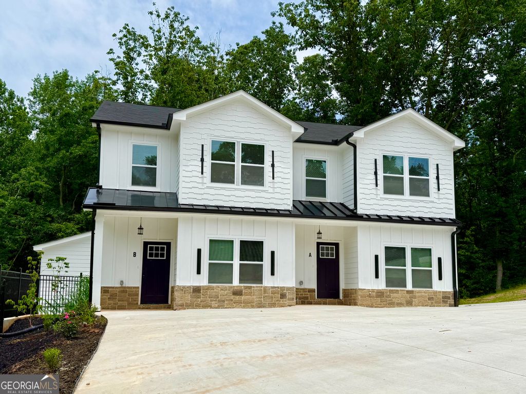 Photo of 224 Brad Street, Royston, GA 30662 (MLS # 10775010)