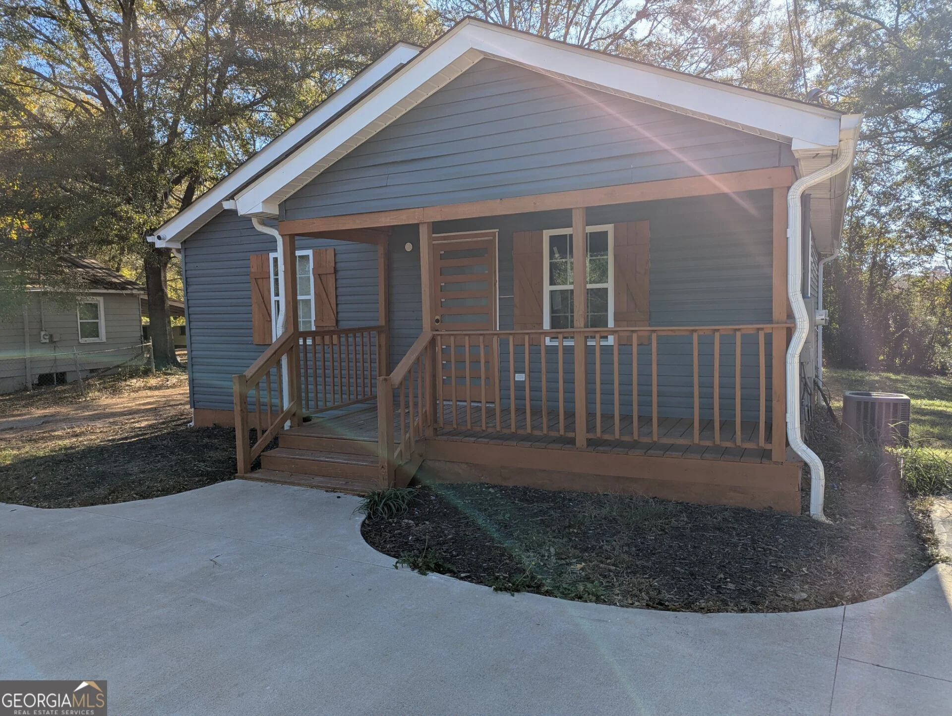 112 Scott Hill Street