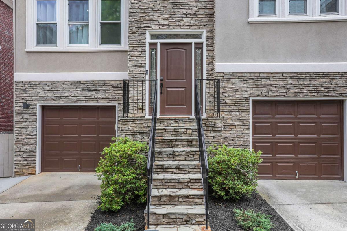 13 Highland Park LN NE