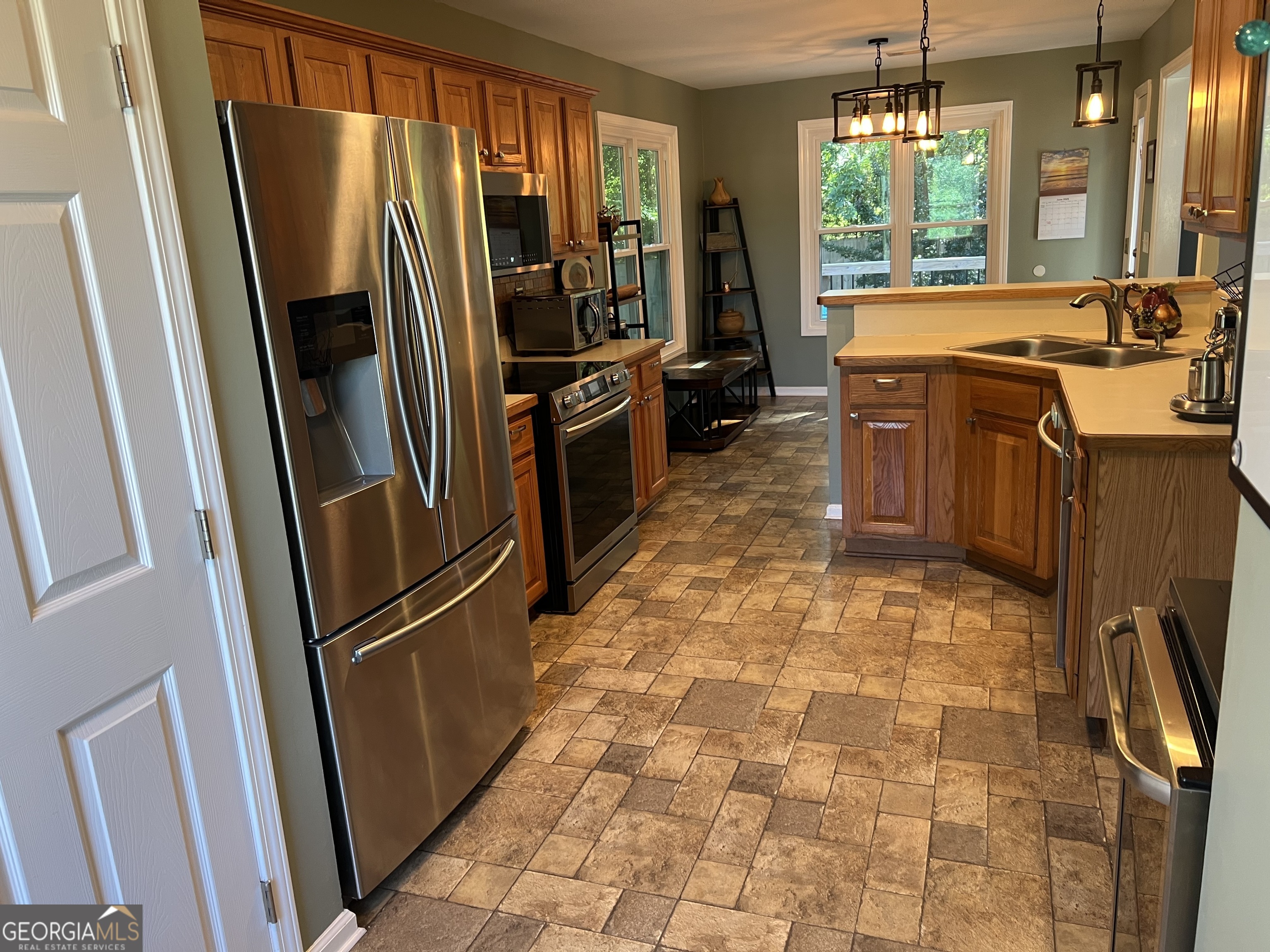990 Fountain Glen DR