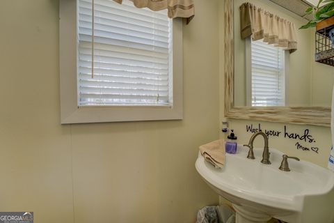 listing image 50