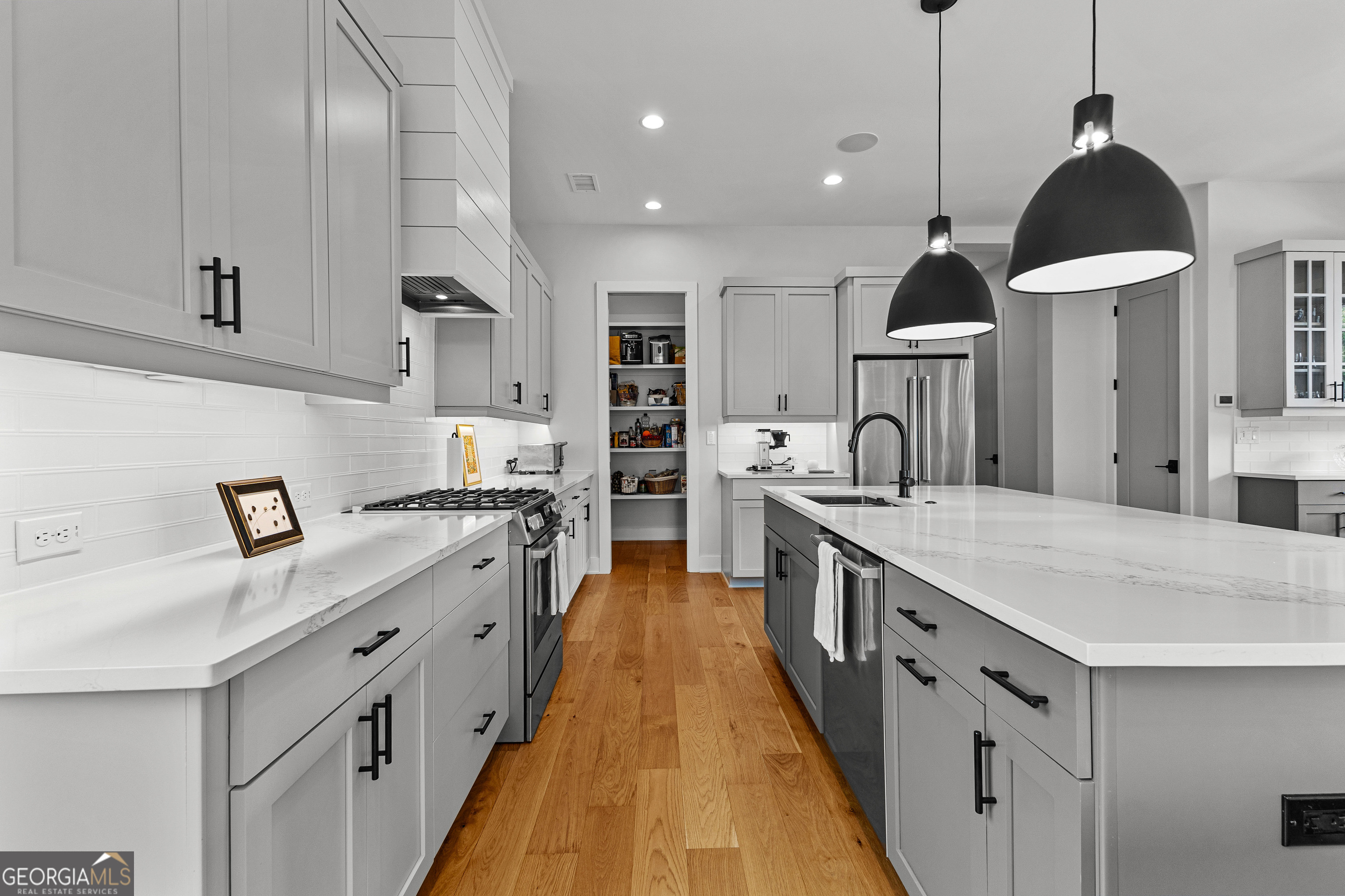 Fayetteville, Georgia 30214, United States, 4 Bedrooms Bedrooms, ,4 BathroomsBathrooms,Residential,Active,152670