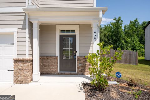 A home in Douglasville