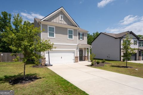 A home in Douglasville