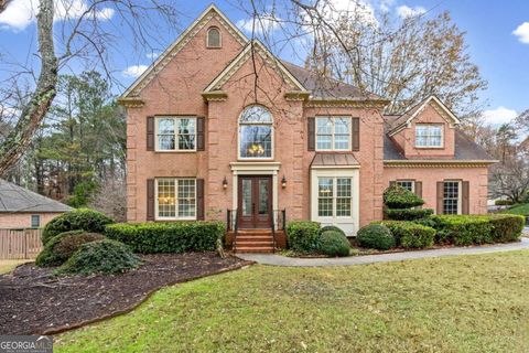 Photo of 7260 Fawn Lake Drive, Alpharetta, GA 30005 (MLS # 10658663)