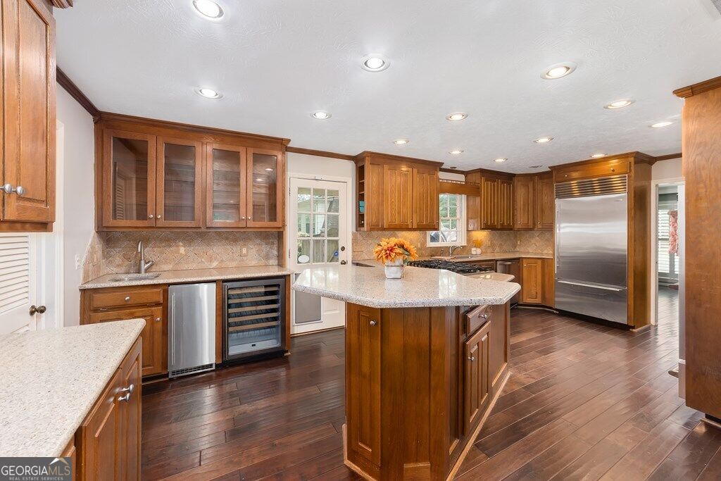 3400 Sue Mack DR
