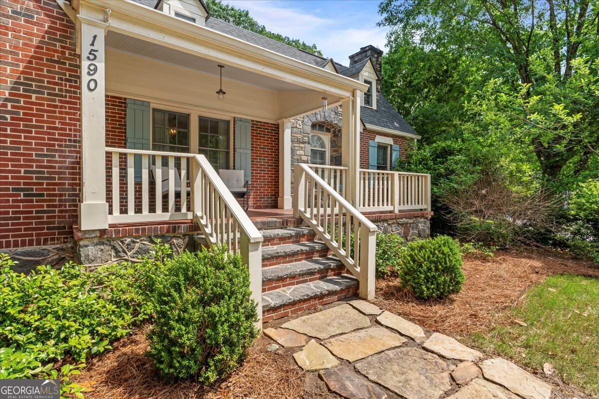 1590 Johnson RD NE