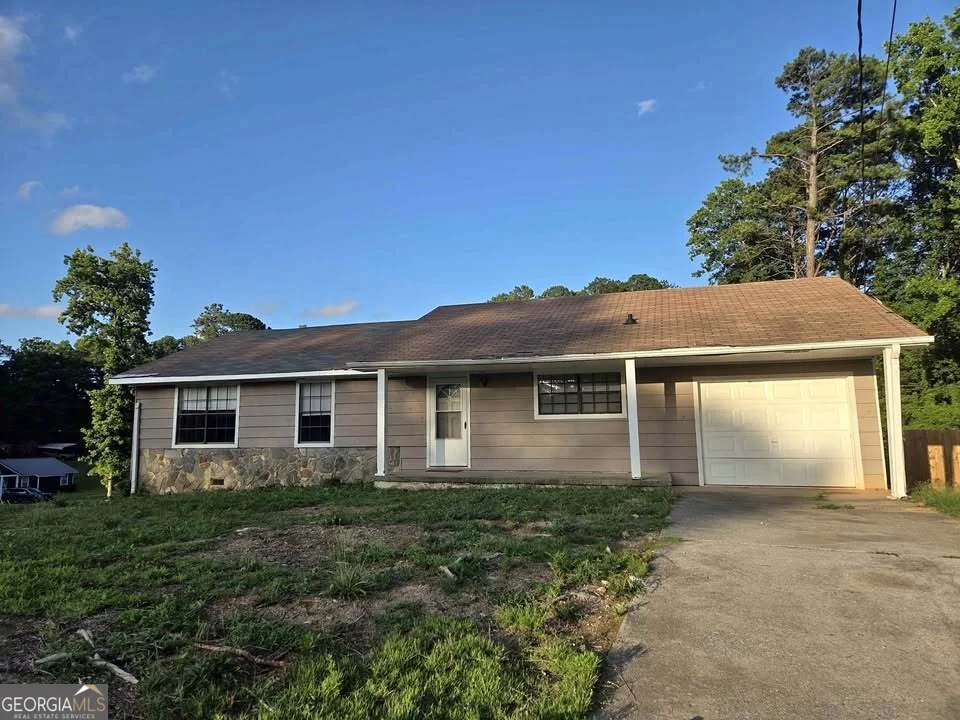 2070 Radford Court