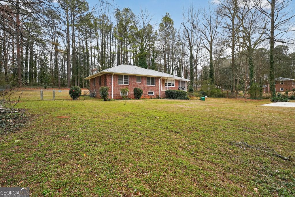 Photo of 1790 McLain Lane, Decatur, GA 30035 (MLS # 10705634)