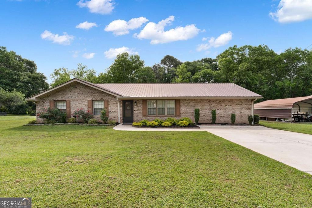 Photo of 10 Shadow Lane, Cartersville, GA 30120 (MLS # 10766024)