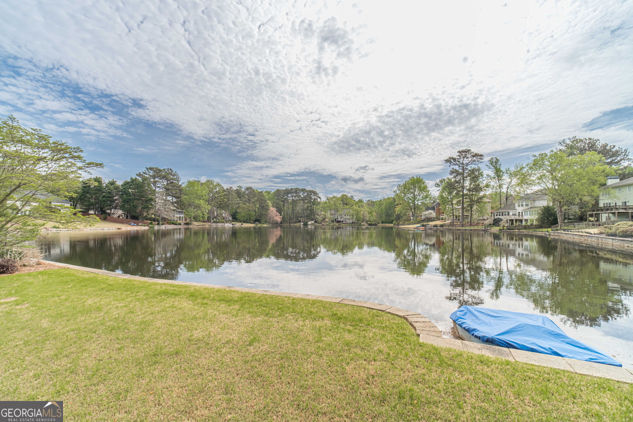 1524 Holly Lake CIR