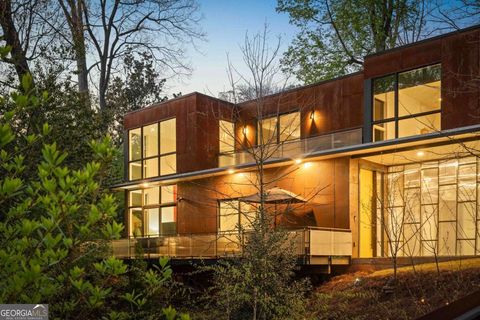 1944 McLendon AVE NE Atlanta GA 30307