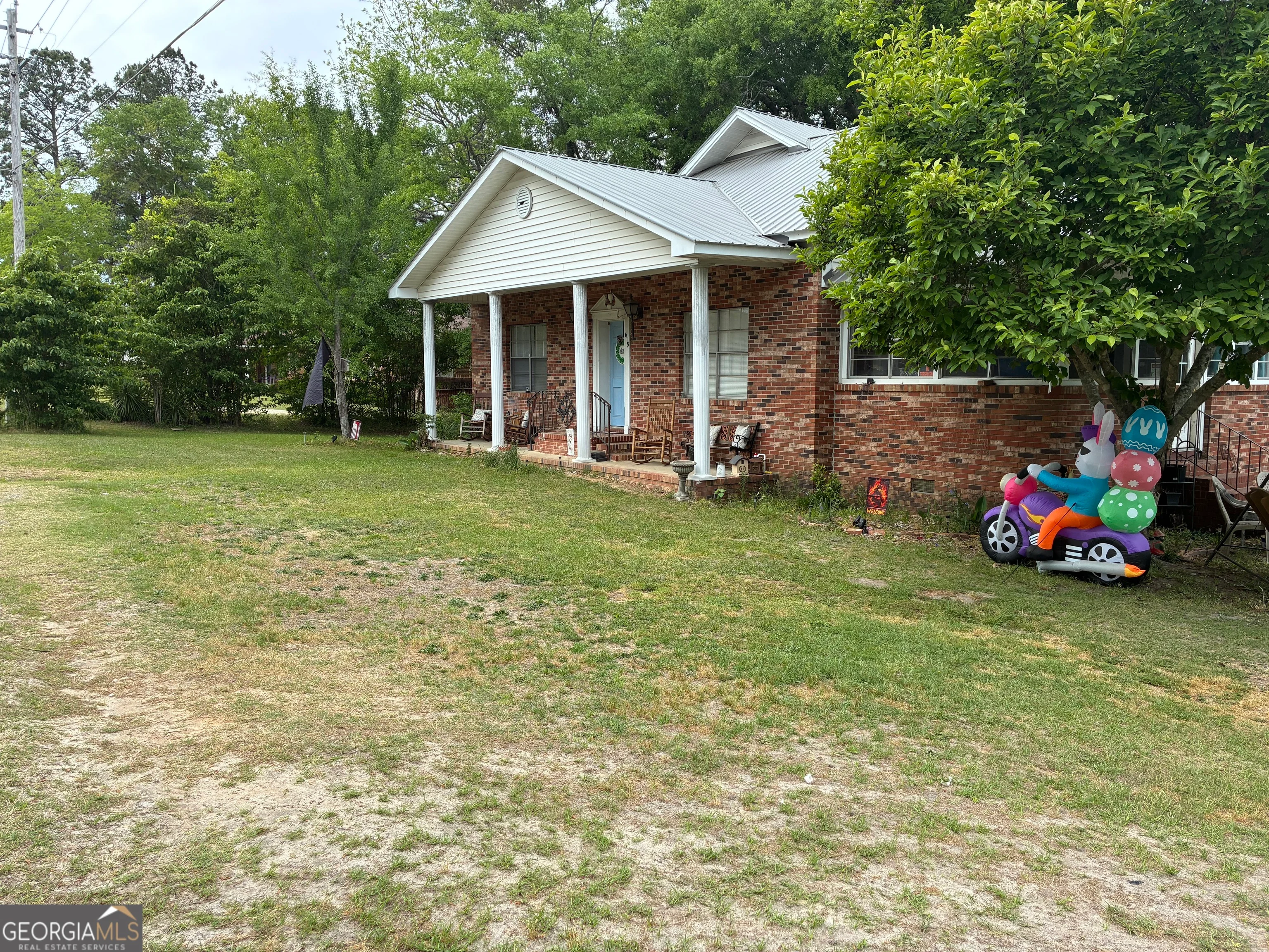 615 East Ogeechee St