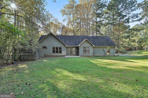 A home in Newnan