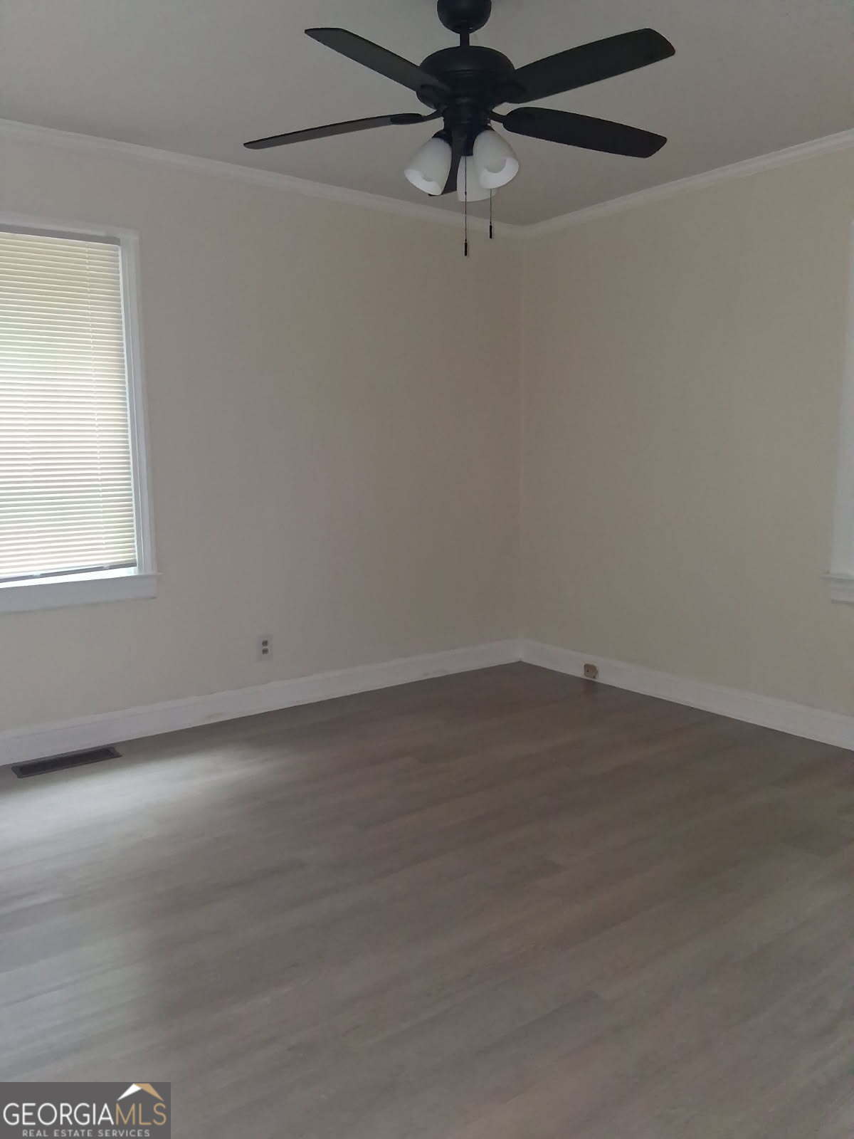 Atlanta, Georgia 30337, United States, 1 Bedroom Bedrooms, ,1 BathroomBathrooms,Residential,Active,215051