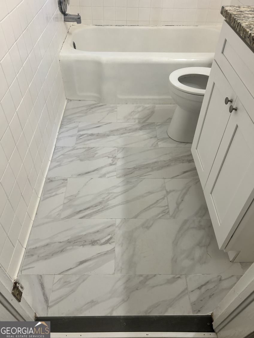 Atlanta, Georgia 30337, United States, 1 Bedroom Bedrooms, ,1 BathroomBathrooms,Residential,Active,215051