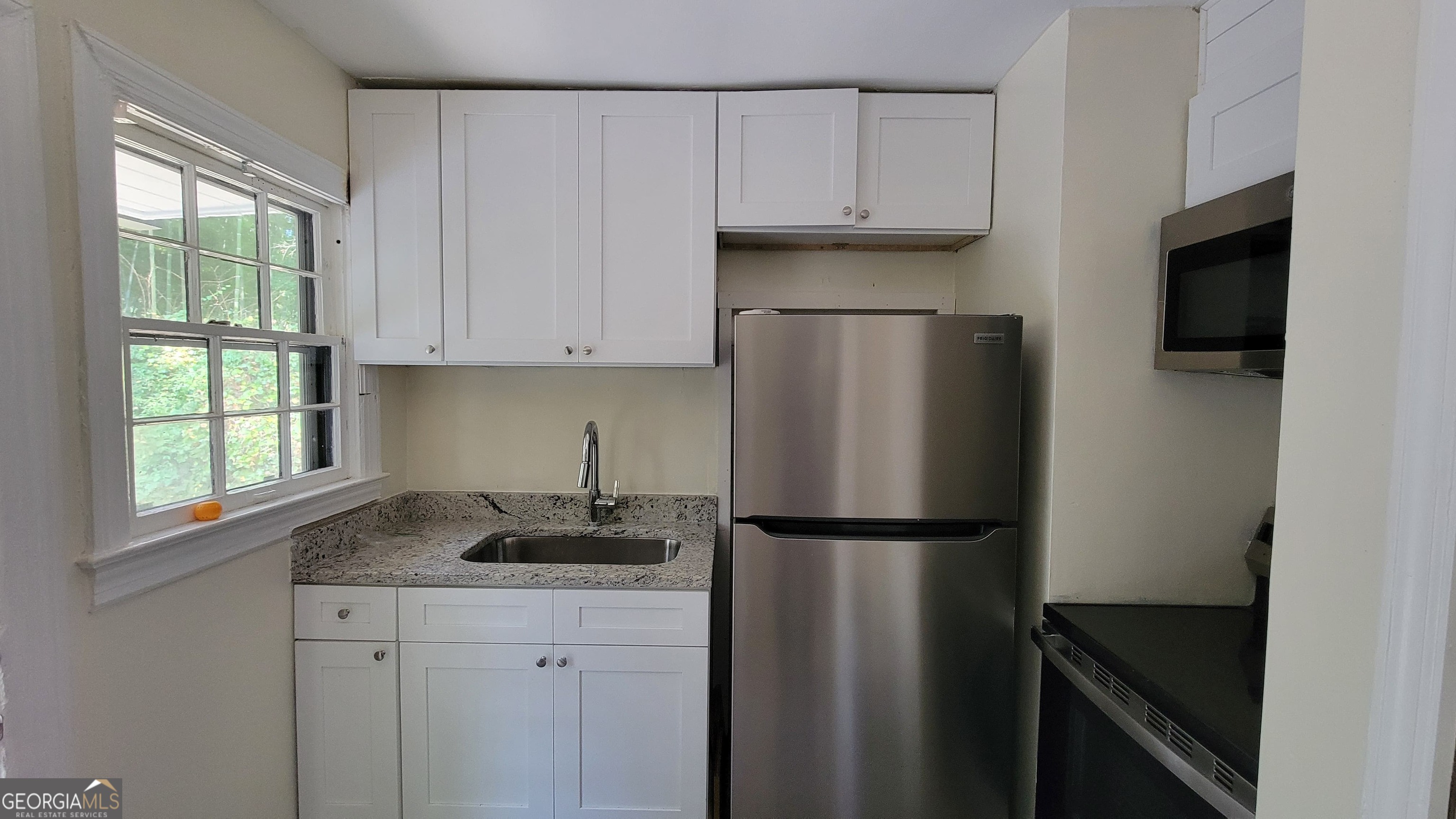 Atlanta, Georgia 30337, United States, 1 Bedroom Bedrooms, ,1 BathroomBathrooms,Residential,Active,215051