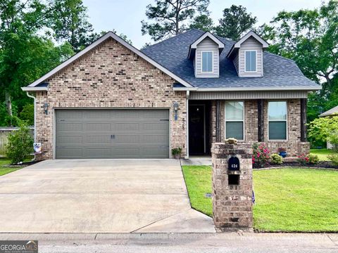 Single Family Residence in Perry GA 426 Legacy Park Drive.jpg