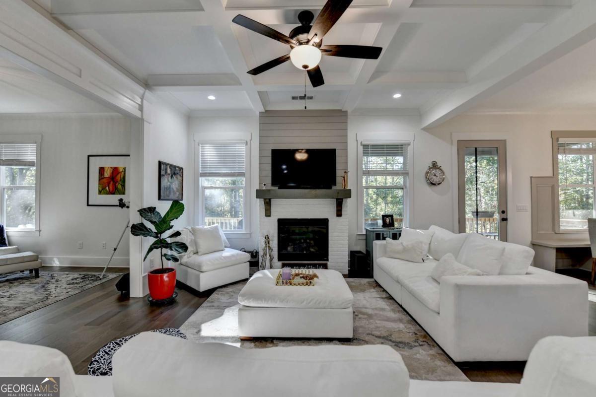 Hutchins Carson - Residential