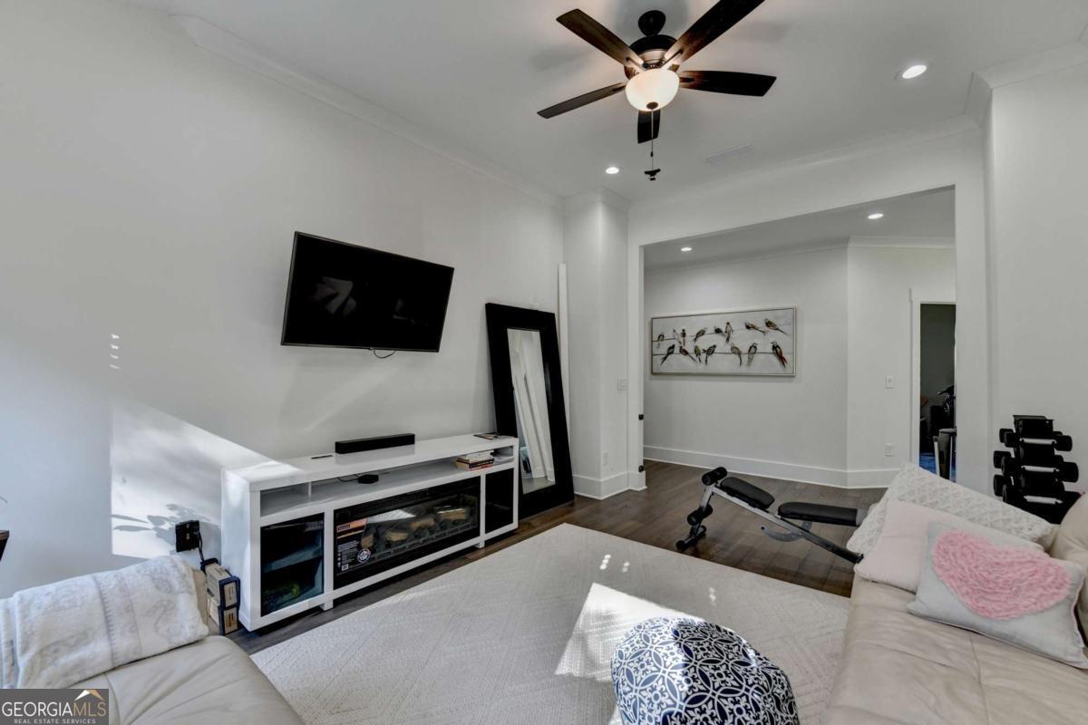 Hutchins Carson - Residential