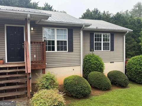 683 Grant ST APT I Clarkesville GA 30523