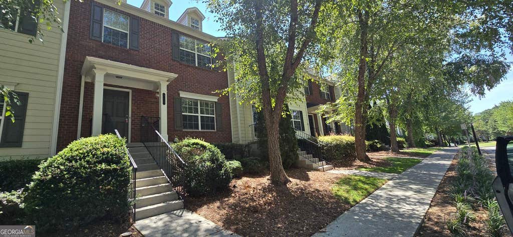 Photo of 819 Society Court, Woodstock, GA 30188 (MLS # 10832796)