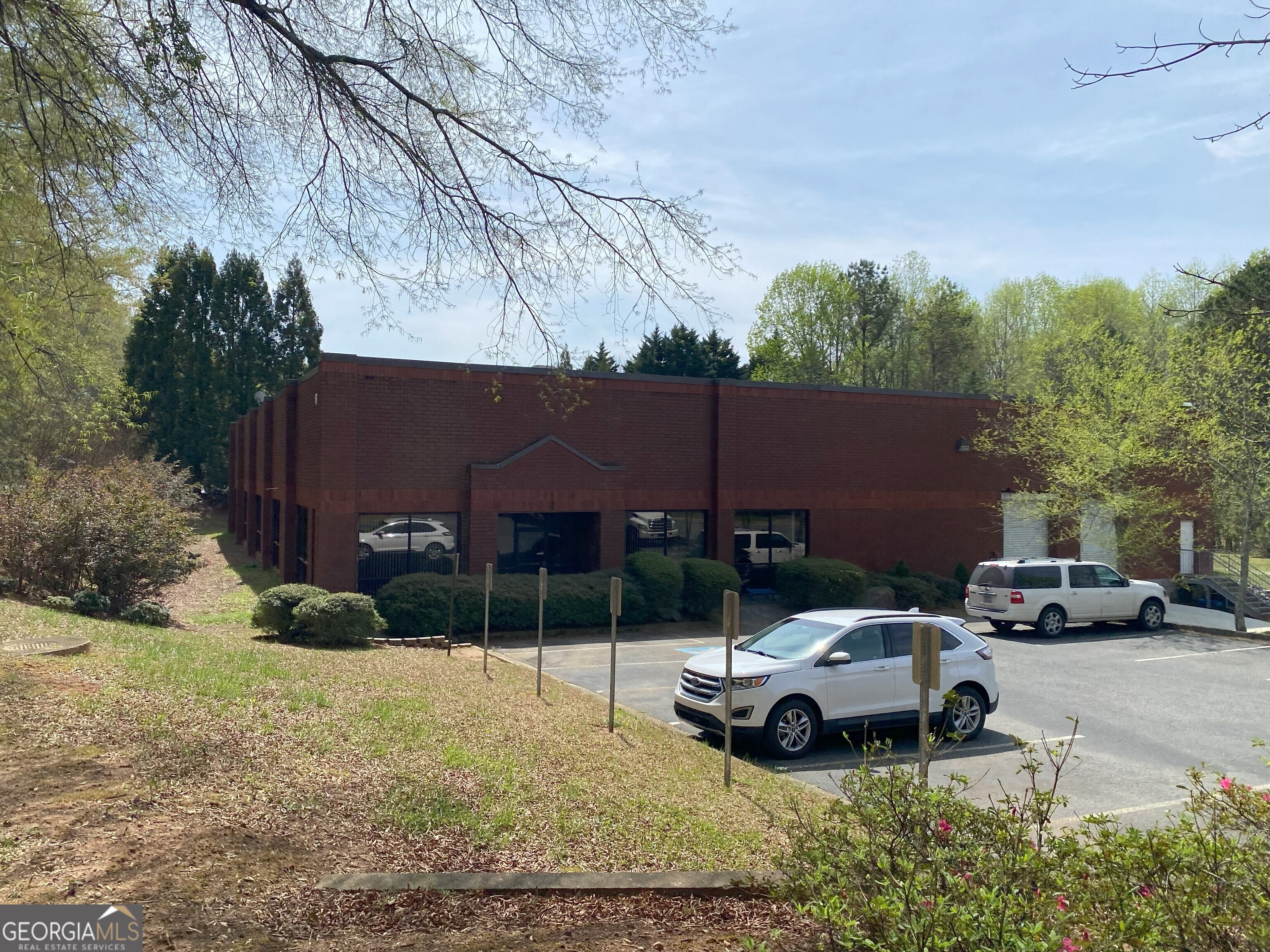 NAI Brannen / Goddard is pleased to present for your consideration an industrial building / warehouse located at 16130 Shiloh Road in Alpharetta, GA. The property sits minutes away from GA 400. The building was built in 1996 and has been well maintained. * 15,000 SF Front Load Warehouse Available for Sublease * 3,440 SF Office * 2.33 Acre Site * 2 Dock-high Doors * 1 Drive-in Door * 18'- 20' Clear Height * Zoned M1 * Covered Outdoor Patio Area * 22 Surface Parking Spaces * Lease through 10/31/2026