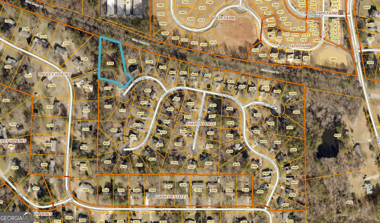 Don't miss this rare opportunity to own 1.1 acres of flat, buildable land in a peaceful cul-de-sac on the Silver Comet Trail. Located in a quiet, established neighborhood with no HOA, this residential lot is suitable for building your dream home or splitting into two separate lots for investment potential. Water and sewer are available at the street, making utilities easily accessible. Enjoy being close to shopping, dining, and downtown, all while tucked away in a serene setting perfect for walking, biking, and outdoor living.