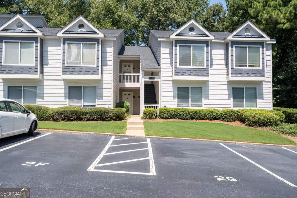 Photo of 27 Little Silver Court SE, Smyrna, GA 30080 (MLS # 10831823)