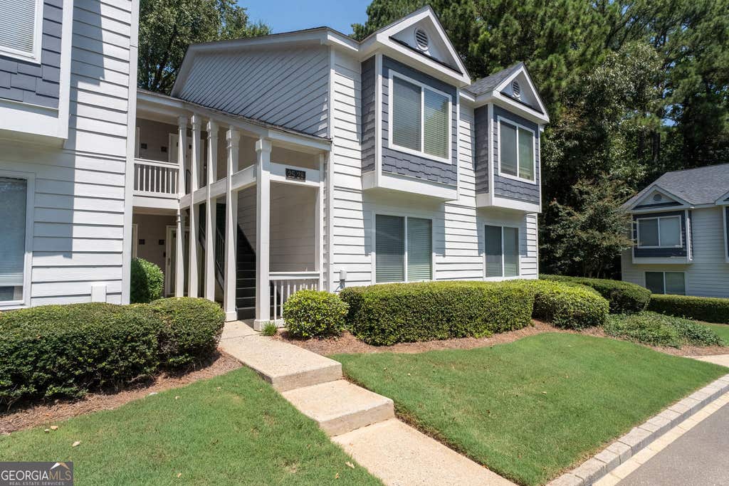 Photo of 27 Little Silver Court SE, Smyrna, GA 30080 (MLS # 10831823)