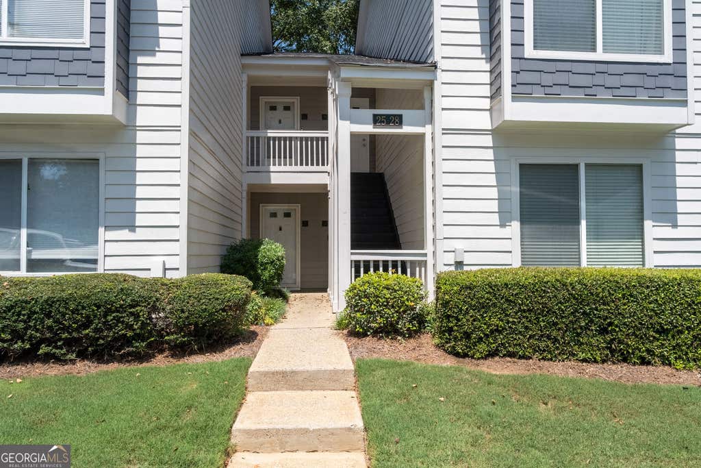 Photo of 27 Little Silver Court SE, Smyrna, GA 30080 (MLS # 10831823)