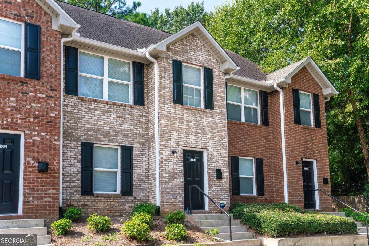 View Decatur, GA 30032 townhome