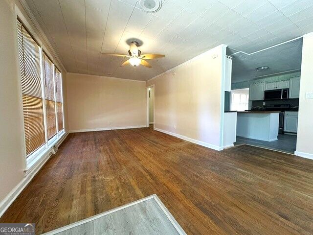 2875 Horseshoe DR