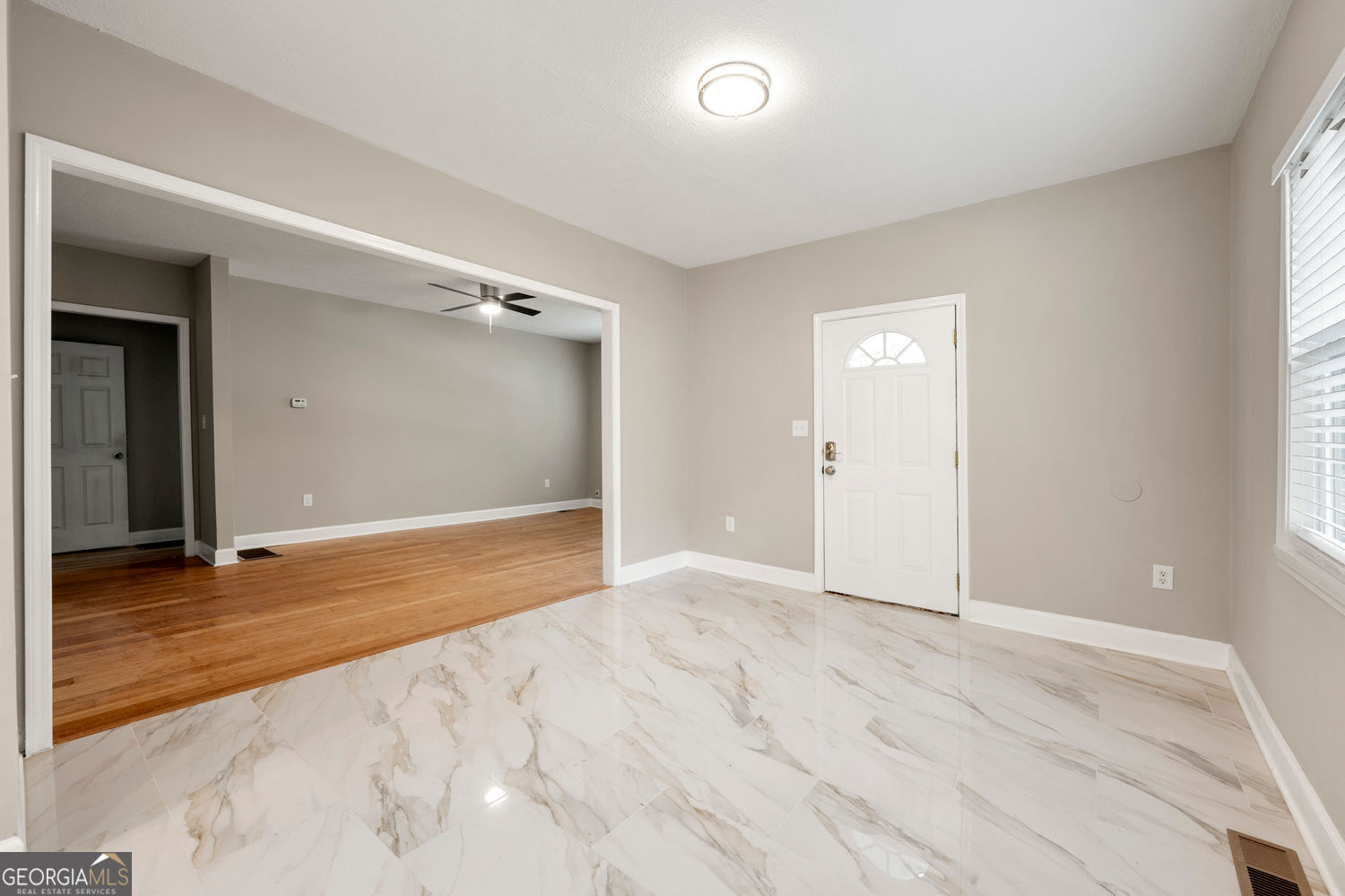 1396 Elizabeth LN